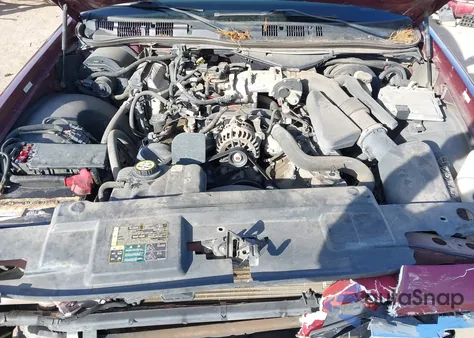 2005 Mercury Grand Marquis Ls/Lse из США, поврежденный, VIN 2MEFM75W95X654524